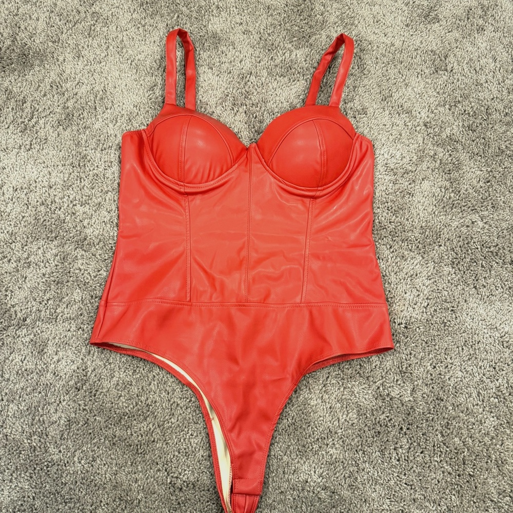 RED CORSET BODYSUIT